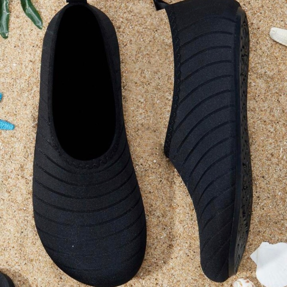 Aqua socks water shoes